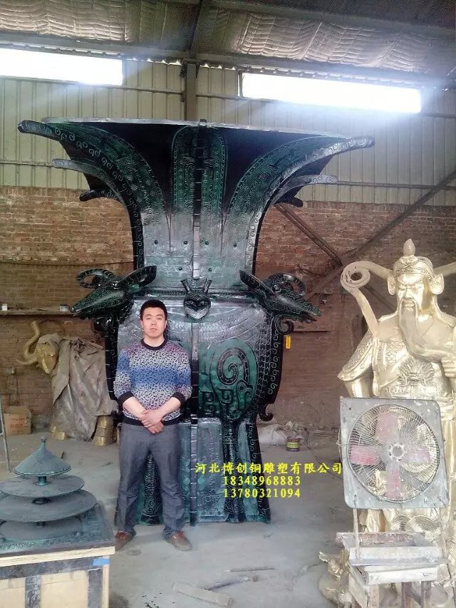 博創雕塑鑄造的仿古銅雕