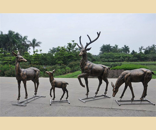 銅雕鹿/鑄銅雕塑圖片