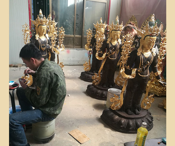 鑄銅佛像