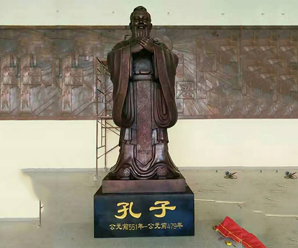 校園雕塑－孔子